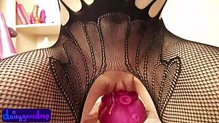 i can't believe how huge this bad dragon ika dildo stretches my pussy so deep