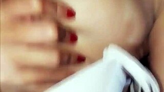 Universitaria Colombiana Alexia Sends Sexual Video to Professors by Error