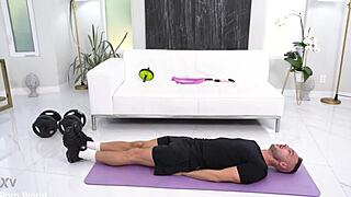 i tempt my boyfriend into a dp threesome with our trainer