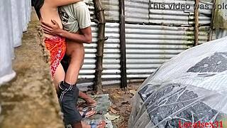 Local Desi Village Girl in Hardcore Outdoor Sex by Localsex31!