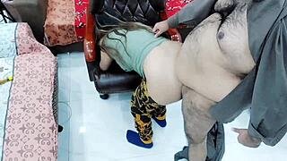 desi madam gets banged by driver in office affair