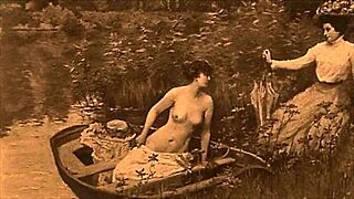 vintage erotic animation with retro vibes