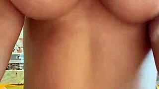 fodendo o rabinho da loira de langeri branca 😈