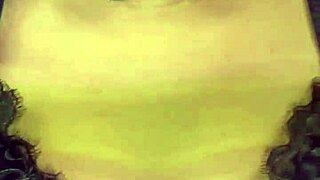 Hey, my sexy feet are craving some licking and sucking, come pamper them with your mouth 😘