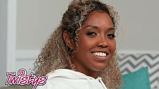 Twistys - Lotus Lain and Ivy Lebelle Dive into Hot 69 and Scissoring Climax