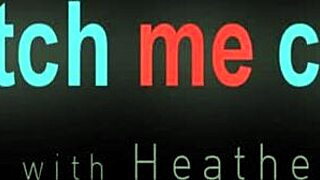 solo babe fingers tight pussy with sex-toy and jizz