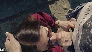 Amateur Whore Craves Outdoor Deepthroat with Stranger