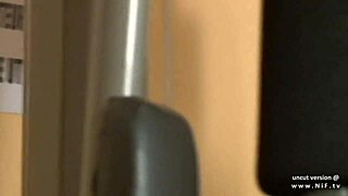 法国晒黑美女健身房猛干颜射