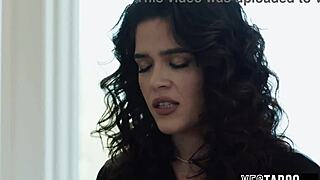 Big ass latina milf calls for laptop fix, what happens next?