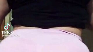 coroa with big ass and marked panties