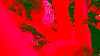 i'm the cheating wife with legs up for monster cock