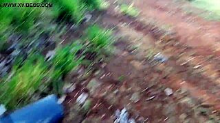 Ebony Neighbour Joins Bathing with Passionate Blowjob and Cum