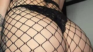 I watch sporty girl with big ass ride me to cumshot