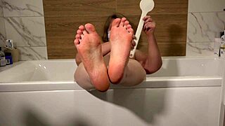 Do You Want To Wash My Feet Foot Fetish From Mature Milf In Bath