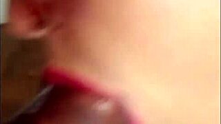 Delicious blowjob on the big black cock 😋