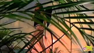 Can this brunette deflower the blonde with her tongue?