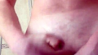 猛砸大蛋蛋加美屌的欢乐玩弄