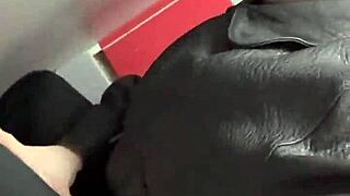 i tried the glory hole for the first time and loved every second