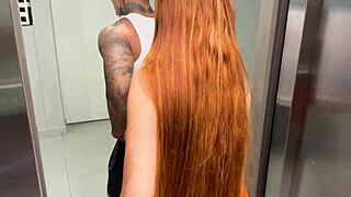 I caught my curvy blonde Colombian neighbor in the elevator. Ended up banging her outdoors!