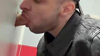 i tried the glory hole for the first time and loved every second