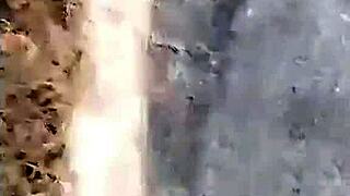 中国主播勾引两个农民进行3P丝袜行动，还想更多独玩！