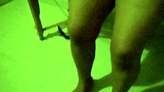 Delhi girlfriend's leaked video with her friend, indian couple having fun