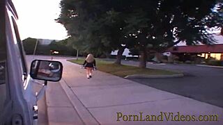 i'm 18 blonde teen krystal blowing ice cream with big cock, it's so good