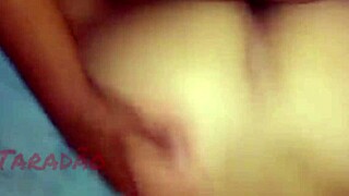 Enchendo O Cu Da Puta De Porra