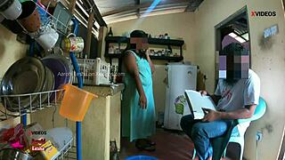 出轨老婆用性爱付账单给讨债人