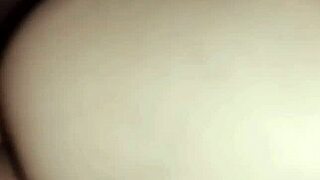 close-up of wife's ass stretching during anal 😲