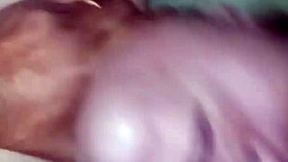 Can Sexysassy handle her sex machine?