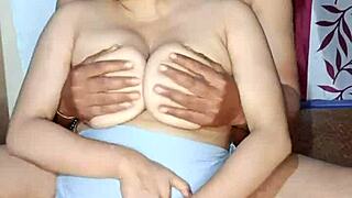 Alisha Bhabhi shows her juicy pussy