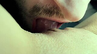 Naughty Tongue Eating Pretty Pussy Cunilingus