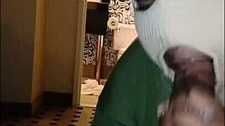 Masked Girl Gives Super Sloppy Deep Throat Blowjob With Spitting And Gagging