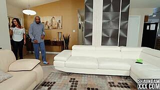 房车角色扮演探险游戏