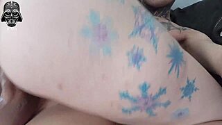 sentou e depois ganhou leite de quatro