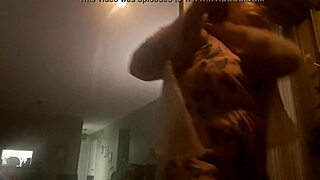 Dulcemendra Showing Boobs Outside Aka Ginger Paris!