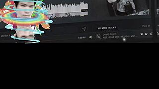 Teen Feels Intense Pleasure From Wet Pussy Licking