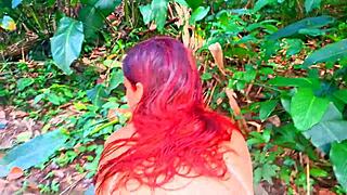 RISKY HANDJOB ON AFRICAN BABE IN PUBLIC BUS