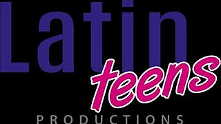 How does slut Alexa Lewis handle triple penetration chaos?