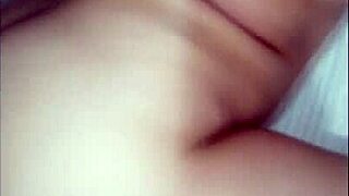 18+小骚货用玩具假屌吸大屌