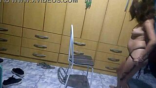 i am the sexiest and most seductiv dancer in the world