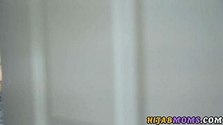 Hijab Milf Boosts Social Media with Raw Sex Content