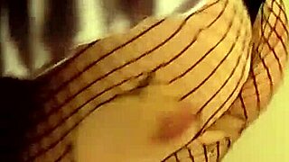 nurse lucy diamond twerks her ass in fishnets like a slut