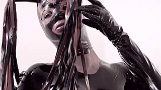 shemale in latex outfit has sex with her partner