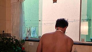 fui cozinhar pra vizinha e filha acabou comendo as duas