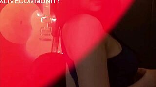 This sensual Latina amateur is so hot