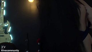 This sensual Latina amateur is so hot