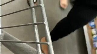 Hey, check out this big ass voyeur moment