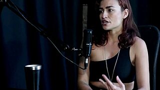 Kamilla Werneck In Orgy With Trans And Bisexual Group